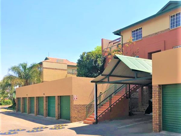 To Let 3 Bedroom Property for Rent in Elardus Park Gauteng