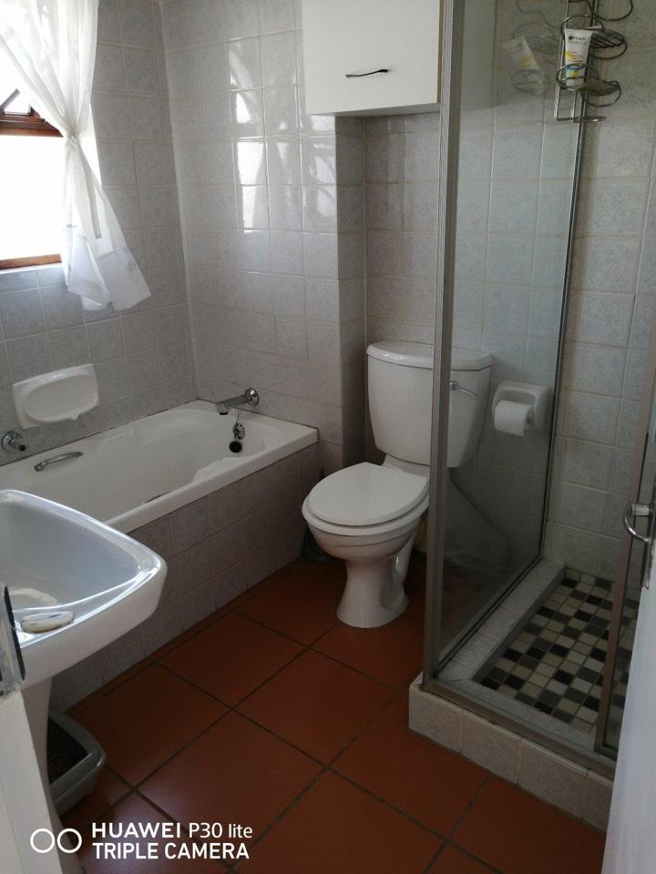1 Bedroom Property for Sale in Morningside Gauteng