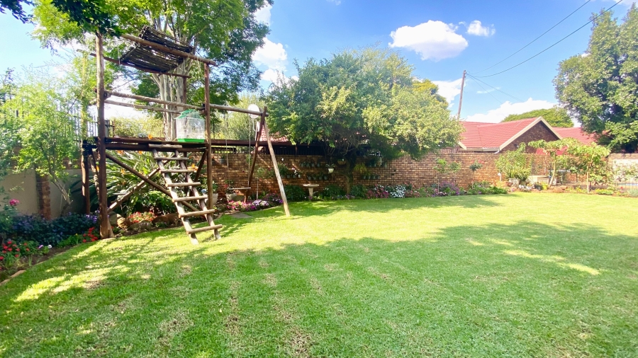 3 Bedroom Property for Sale in Newlands Gauteng