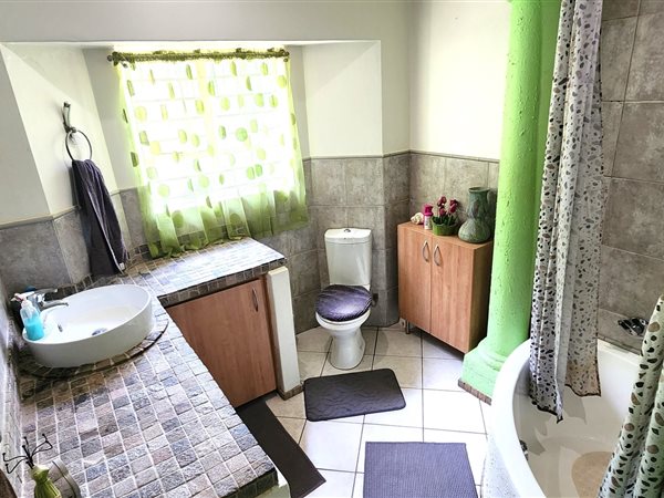 2 Bedroom Property for Sale in Kleinfontein Gauteng