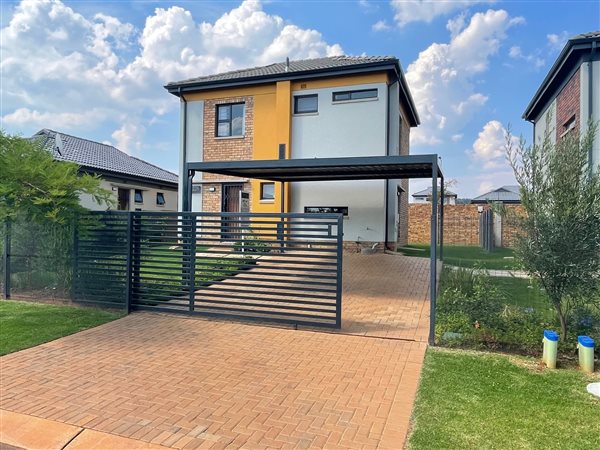 4 Bedroom Property for Sale in Suiderberg Gauteng