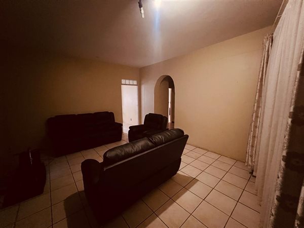 2 Bedroom Property for Sale in Muckleneuk Gauteng