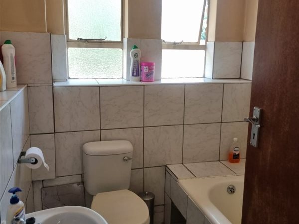 2 Bedroom Property for Sale in Silverton Gauteng