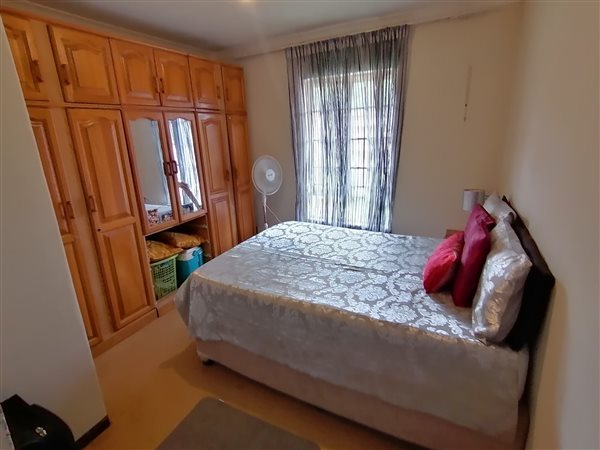 2 Bedroom Property for Sale in Sydenham Gauteng