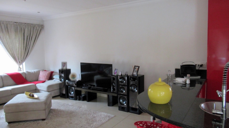 0 Bedroom Property for Sale in Glen Eagle Estate Gauteng
