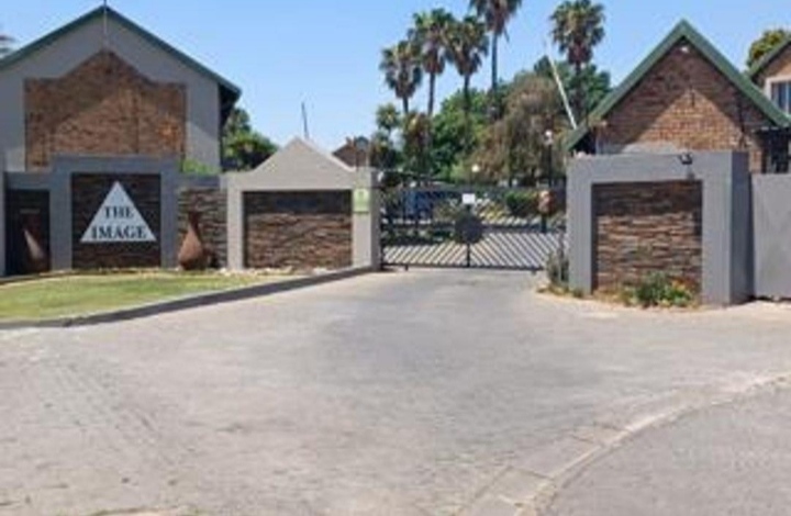 2 Bedroom Property for Sale in Glen Marais Ext 3 Gauteng