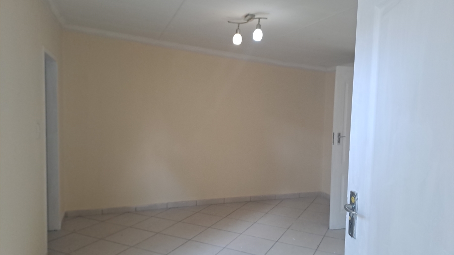 To Let 3 Bedroom Property for Rent in Putfontein Gauteng