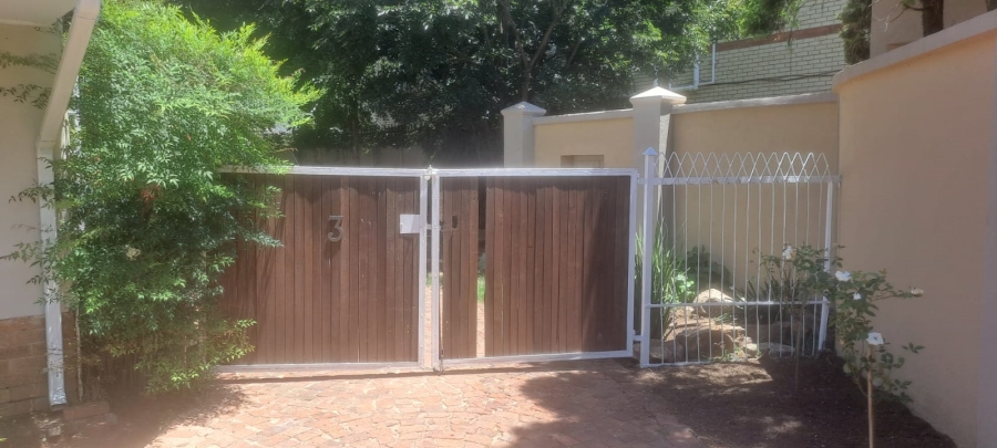 To Let 2 Bedroom Property for Rent in Lakefield Ext 21 Gauteng