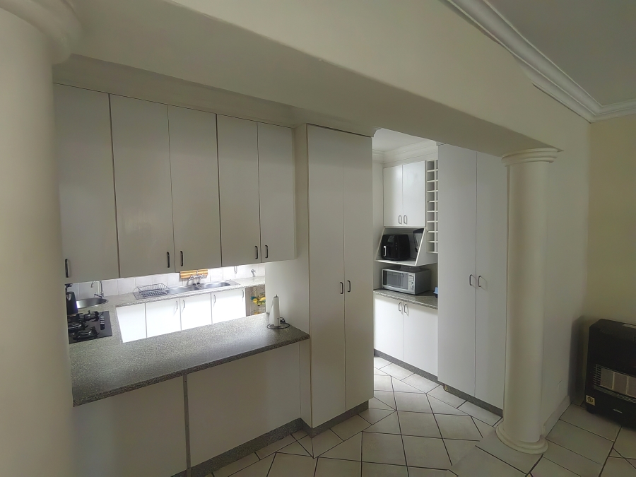 3 Bedroom Property for Sale in The Orchards Gauteng