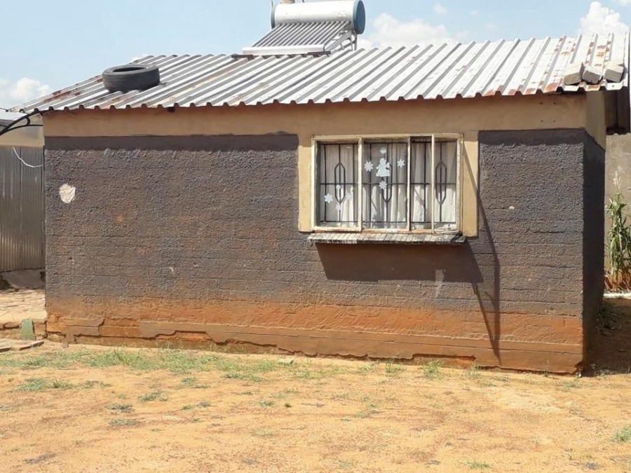 1 Bedroom Property for Sale in Tshepisong Gauteng