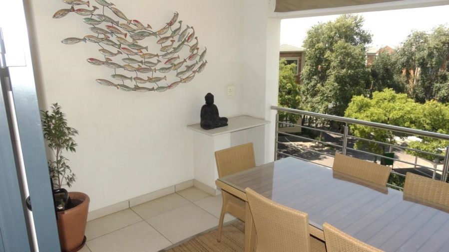 2 Bedroom Property for Sale in Bryanston Gauteng