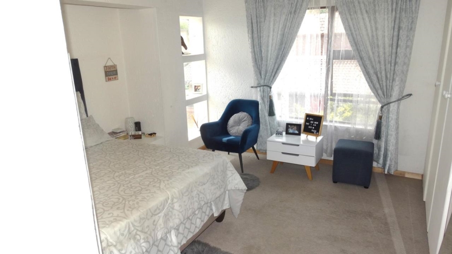 3 Bedroom Property for Sale in Morningside Gauteng