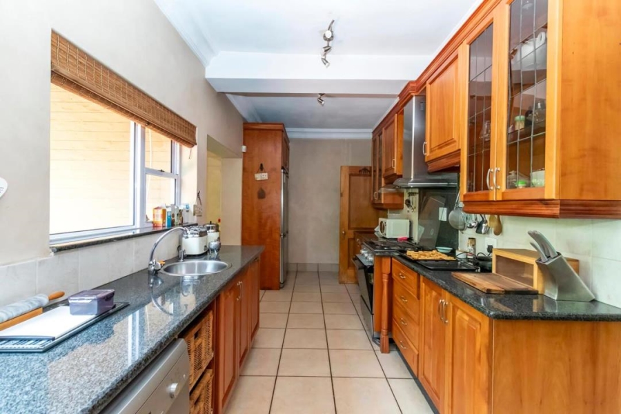 5 Bedroom Property for Sale in Bryanston Gauteng