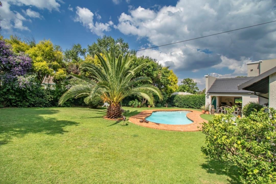 6 Bedroom Property for Sale in Blairgowrie Gauteng