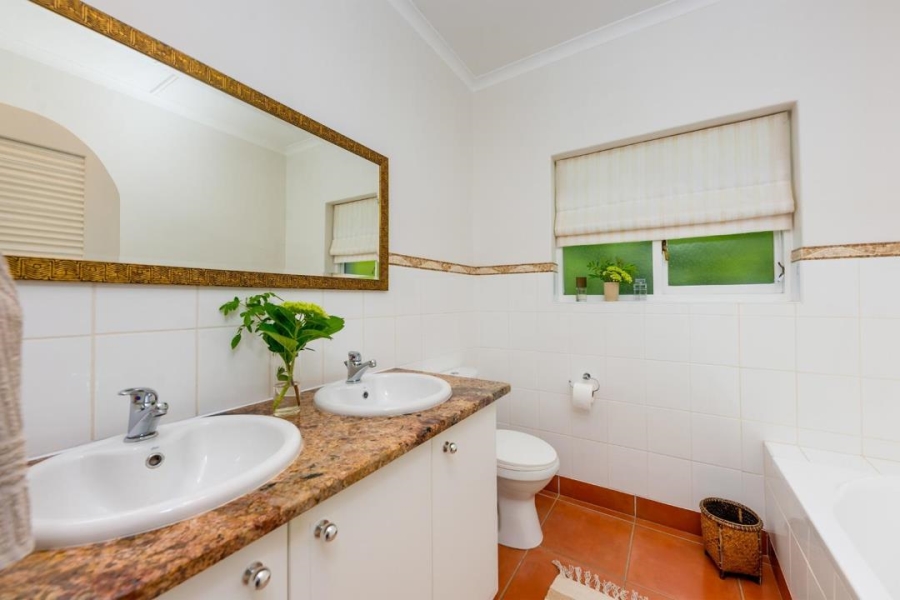 4 Bedroom Property for Sale in Eden Park Gauteng