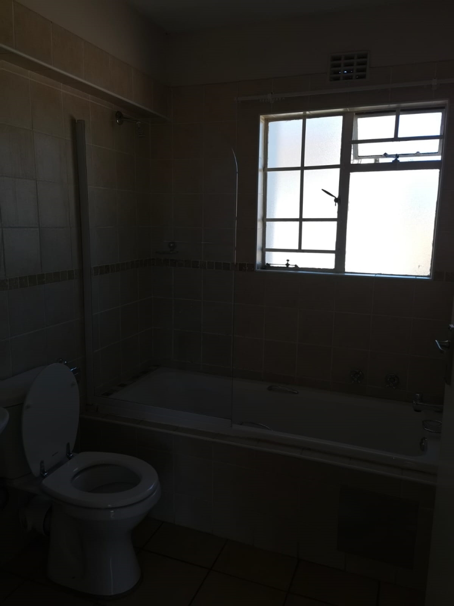 2 Bedroom Property for Sale in Brentwood Gauteng
