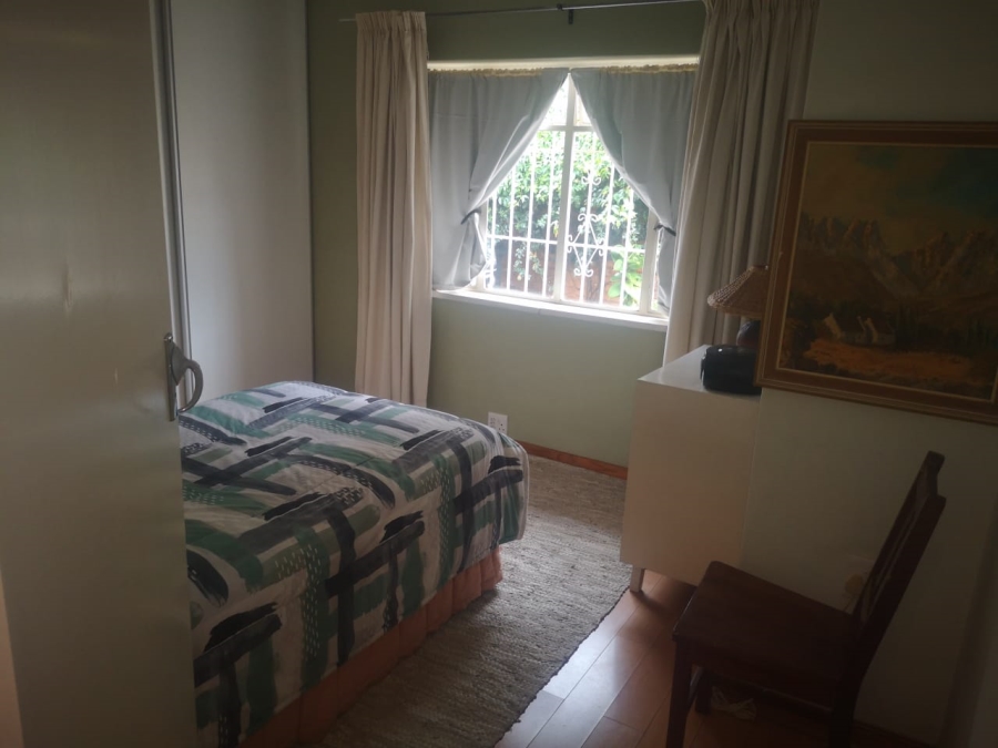 6 Bedroom Property for Sale in Primrose Hill Gauteng