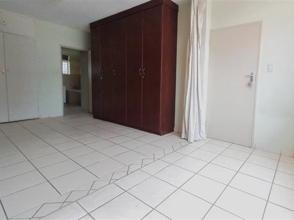 To Let 1 Bedroom Property for Rent in Elarduspark Gauteng