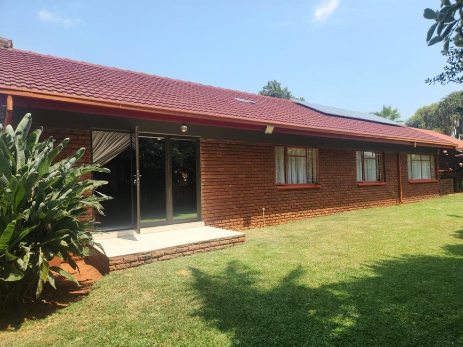 4 Bedroom Property for Sale in The Orchards Gauteng