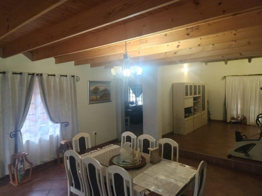 4 Bedroom Property for Sale in Strydfontein A H Gauteng