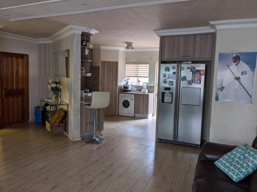 2 Bedroom Property for Sale in Ninapark Gauteng