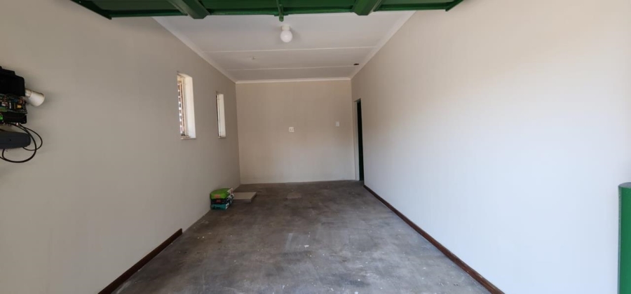 4 Bedroom Property for Sale in Booysens Gauteng
