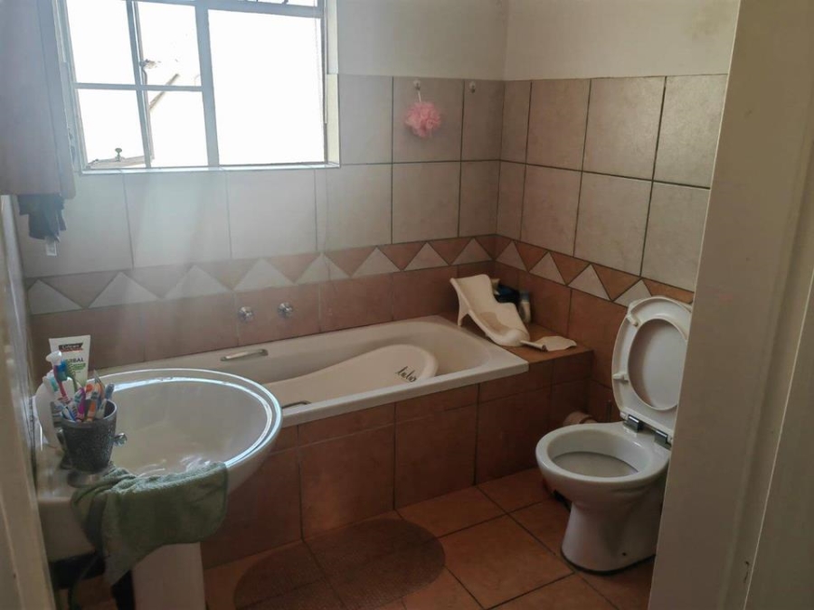 2 Bedroom Property for Sale in Theresa Park Gauteng