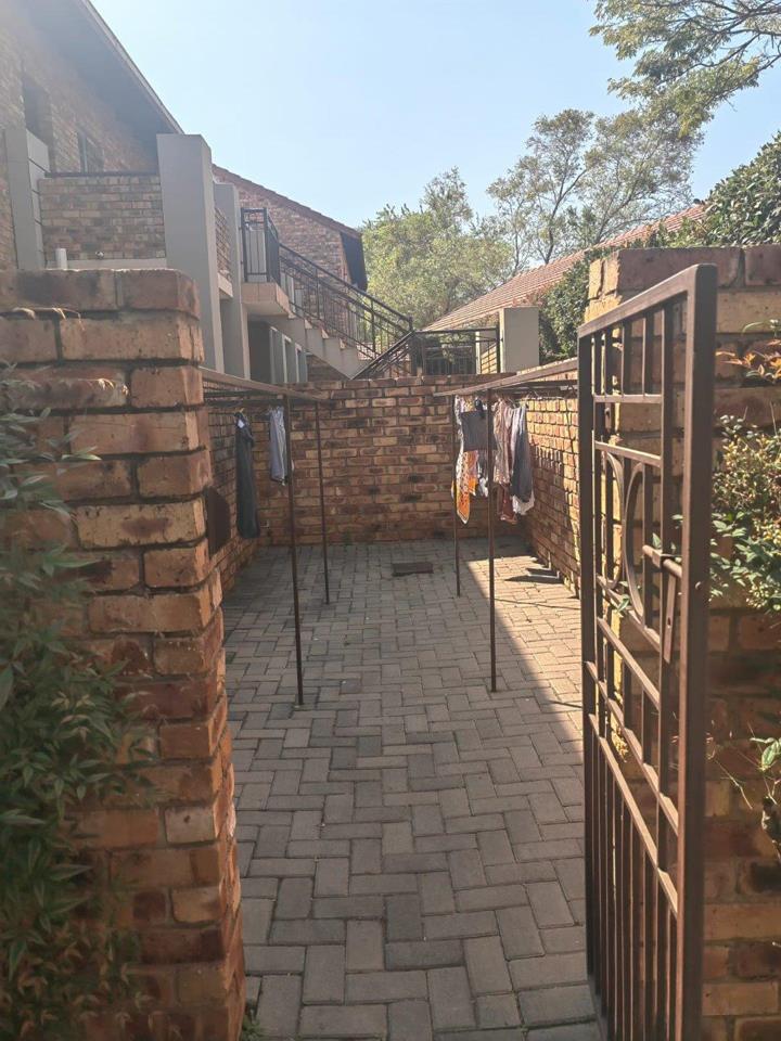 2 Bedroom Property for Sale in Theresa Park Gauteng