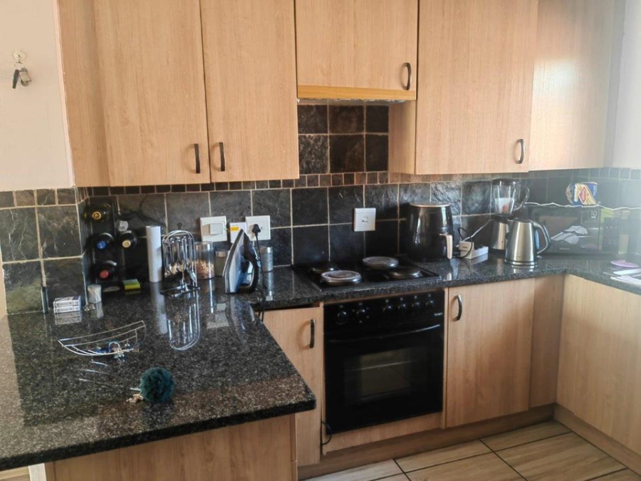 2 Bedroom Property for Sale in Theresa Park Gauteng