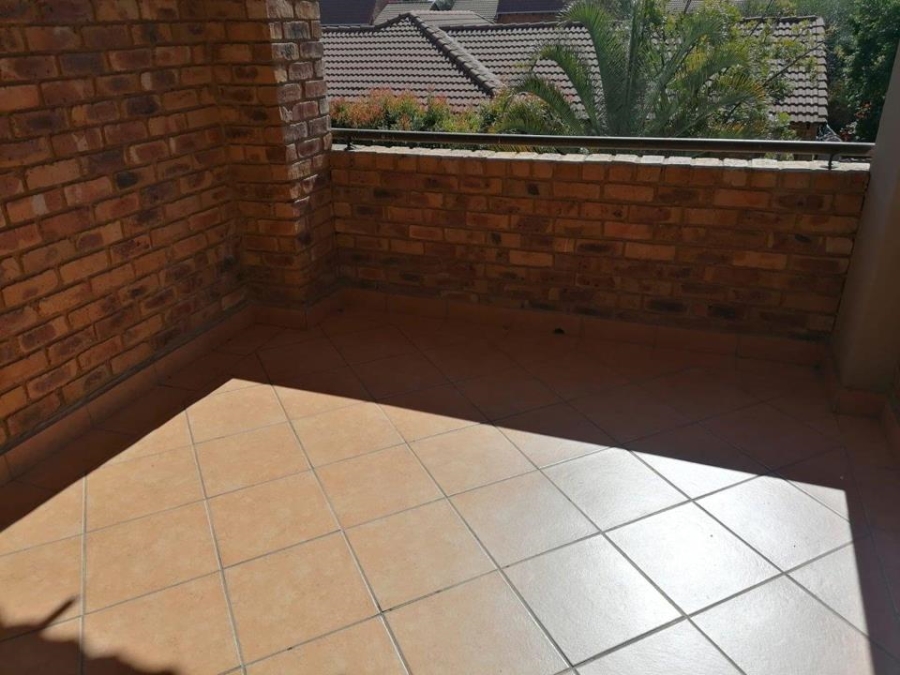 2 Bedroom Property for Sale in Theresa Park Gauteng