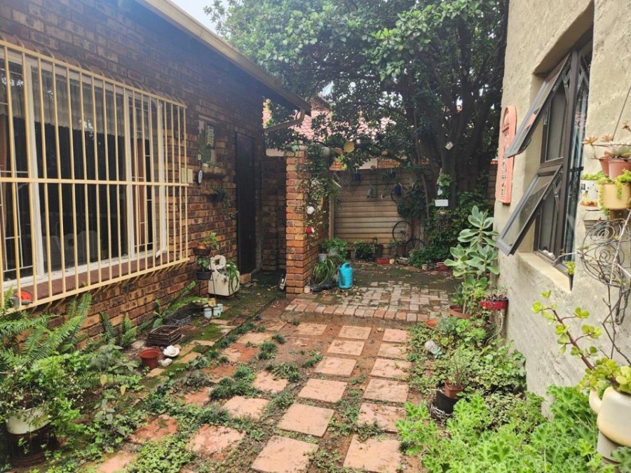 3 Bedroom Property for Sale in Theresa Park Gauteng