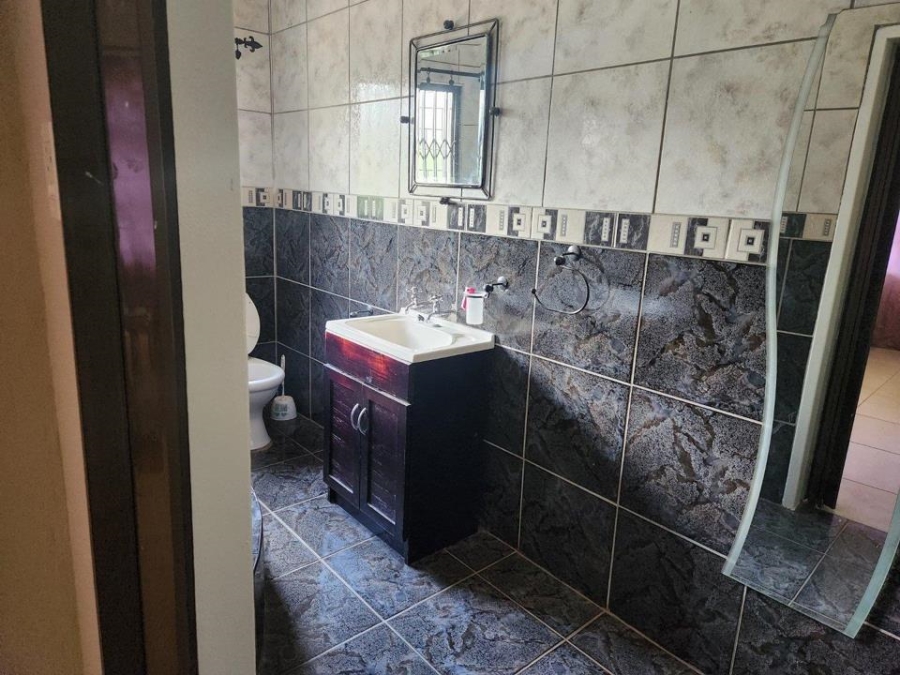 3 Bedroom Property for Sale in Mountain View Gauteng