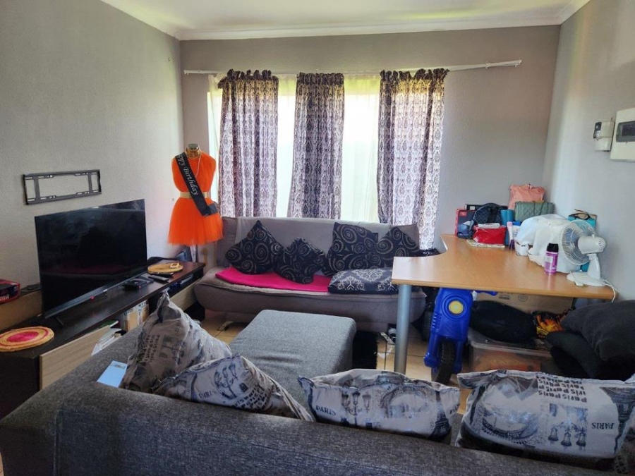 2 Bedroom Property for Sale in The Orchards Gauteng