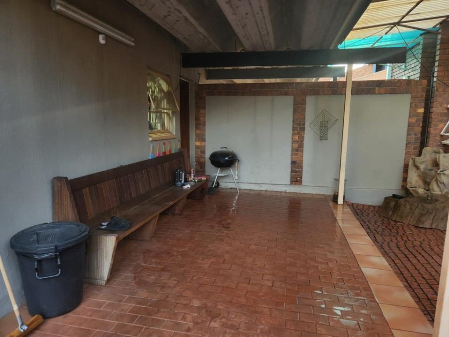 3 Bedroom Property for Sale in Florauna Gauteng