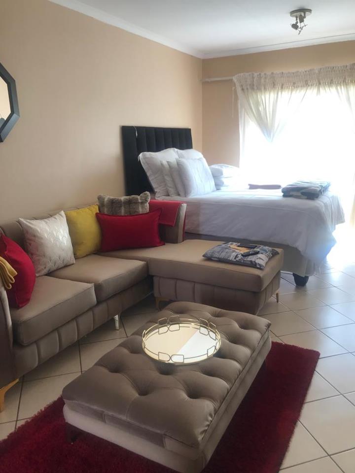 1 Bedroom Property for Sale in Karenpark Gauteng