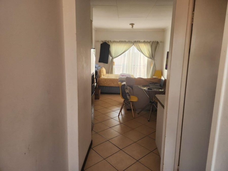 1 Bedroom Property for Sale in Karenpark Gauteng