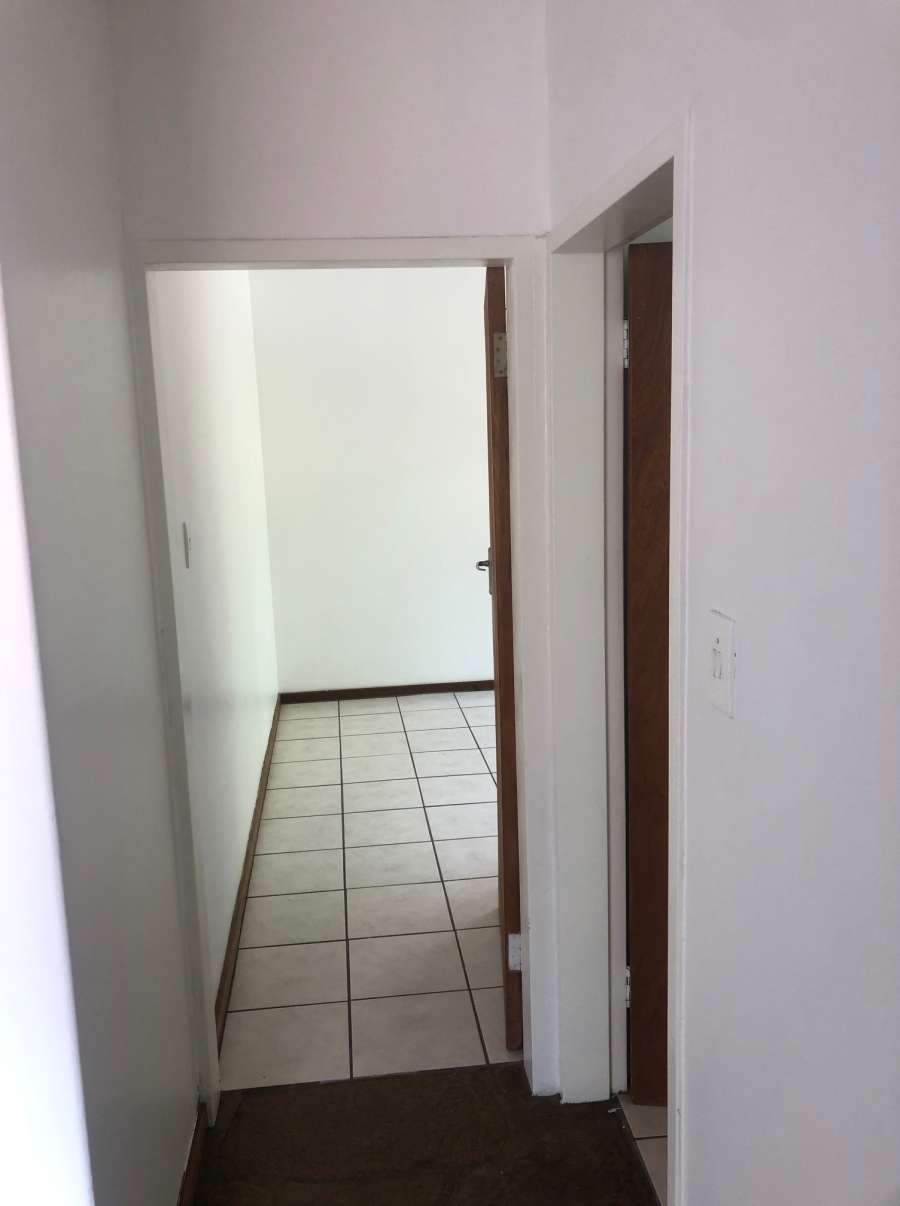 To Let 1 Bedroom Property for Rent in Brummeria Gauteng
