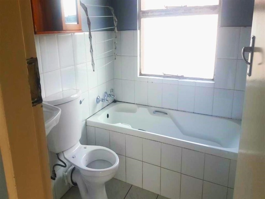 2 Bedroom Property for Sale in Norkem Park Gauteng