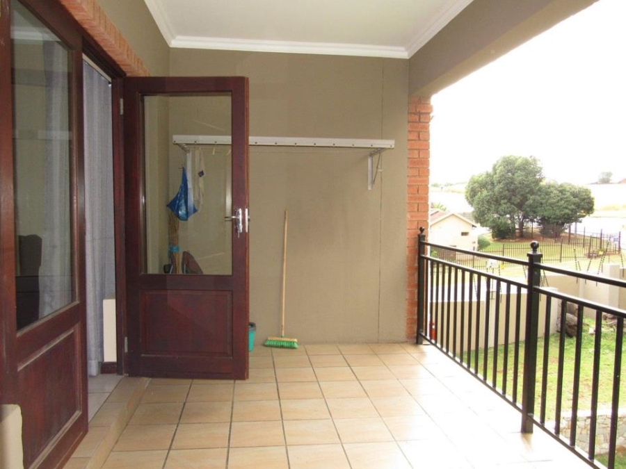 2 Bedroom Property for Sale in Wilro Park Gauteng