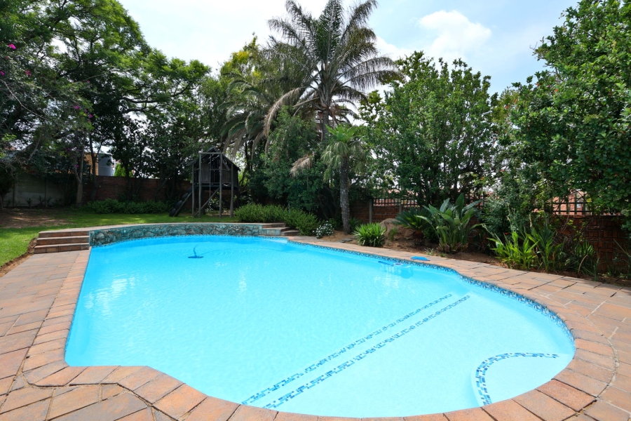 3 Bedroom Property for Sale in Vorna Valley Gauteng