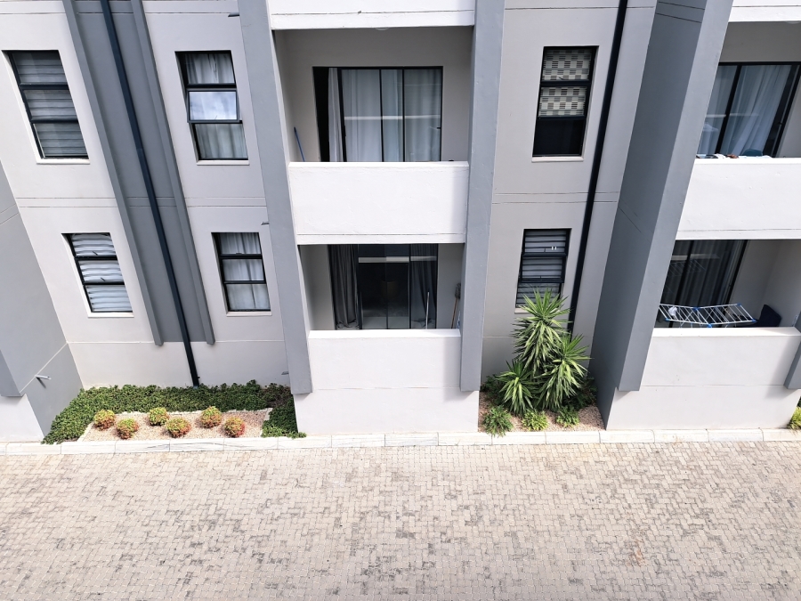 2 Bedroom Property for Sale in Halfway Gardens Gauteng