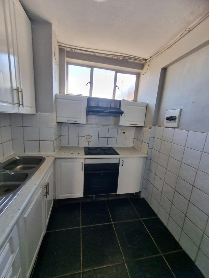 1 Bedroom Property for Sale in Sunnyside Gauteng