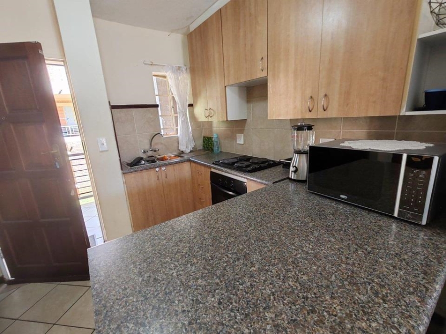 2 Bedroom Property for Sale in Orchards Gauteng