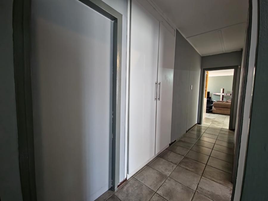 0 Bedroom Property for Sale in Lodeyko Gauteng