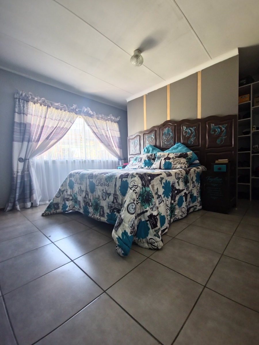 0 Bedroom Property for Sale in Lodeyko Gauteng