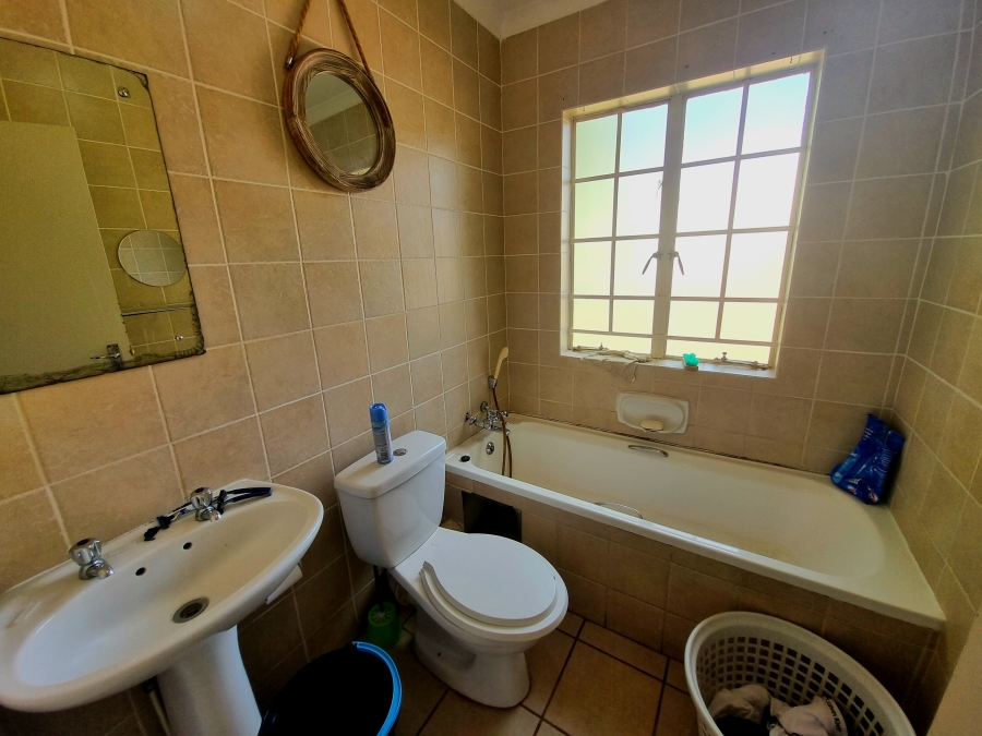 2 Bedroom Property for Sale in Amandasig Gauteng