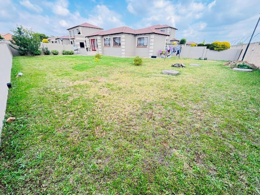 3 Bedroom Property for Sale in The Reeds Gauteng