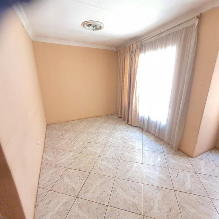 4 Bedroom Property for Sale in Mamelodi East Gauteng