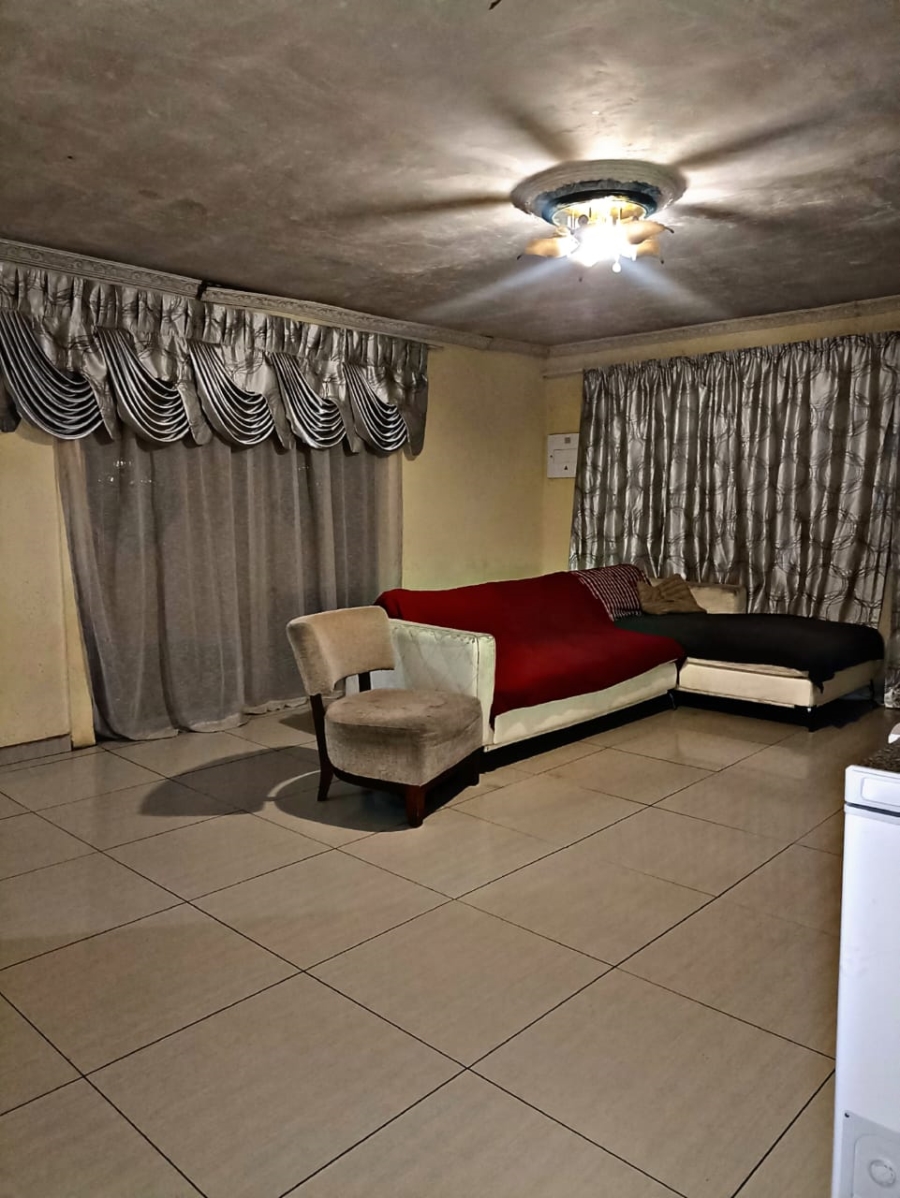 4 Bedroom Property for Sale in Philip Nel Park Gauteng