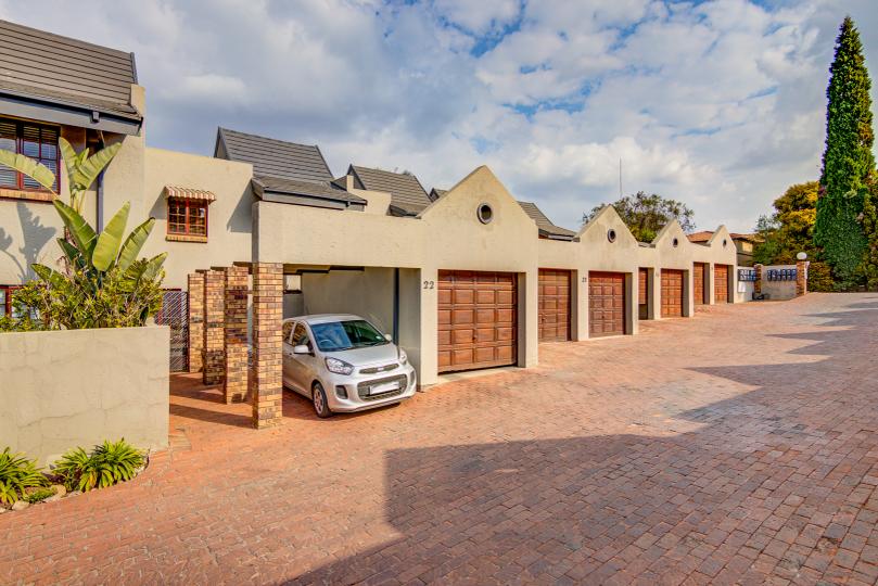 0 Bedroom Property for Sale in Glen Marais Gauteng